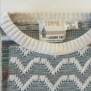 London Fog Patterned Knit Sweater in Green and Cream